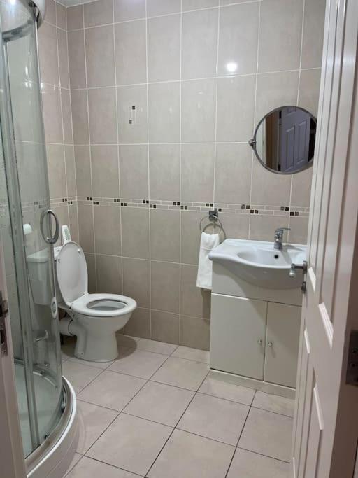 Lovely 2 Bedroom Family Apartment In Newcastle Newcastle  Eksteriør billede